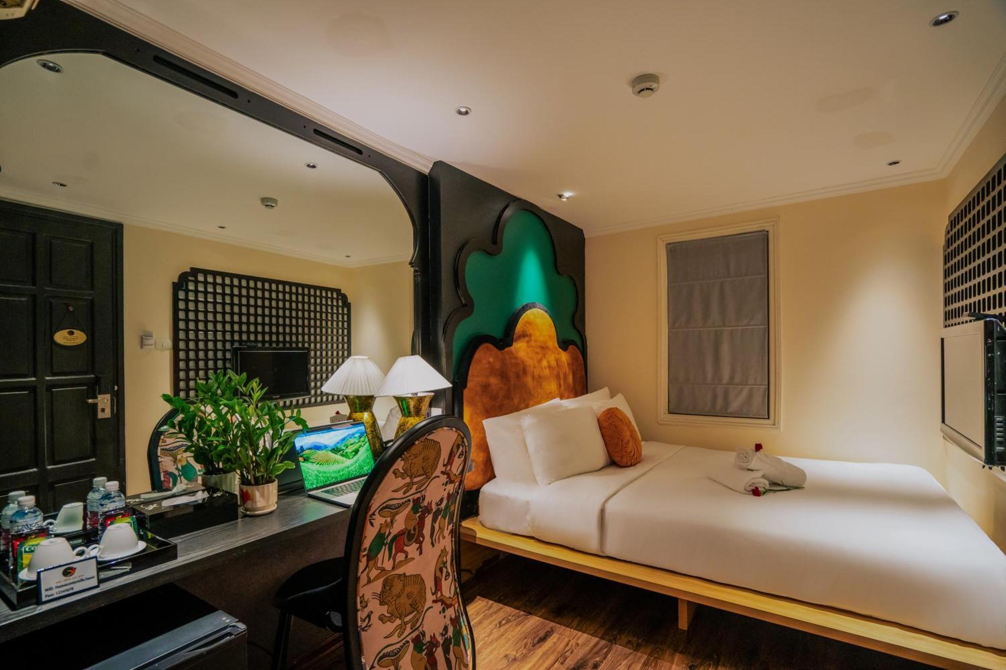 Hanoi Center Silk Classic Hotel & Travel Zewnętrze zdjęcie